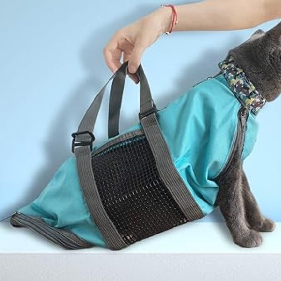 Cat Nail Clipping Cleaning Grooming Restraint Bag - Picture 1 of 4